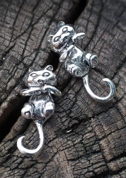 Vintage Cat Stud Alloy Earrings