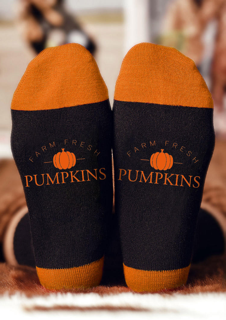 

Farm Fresh Pumpkins Crew Socks, Orange, SCM007320