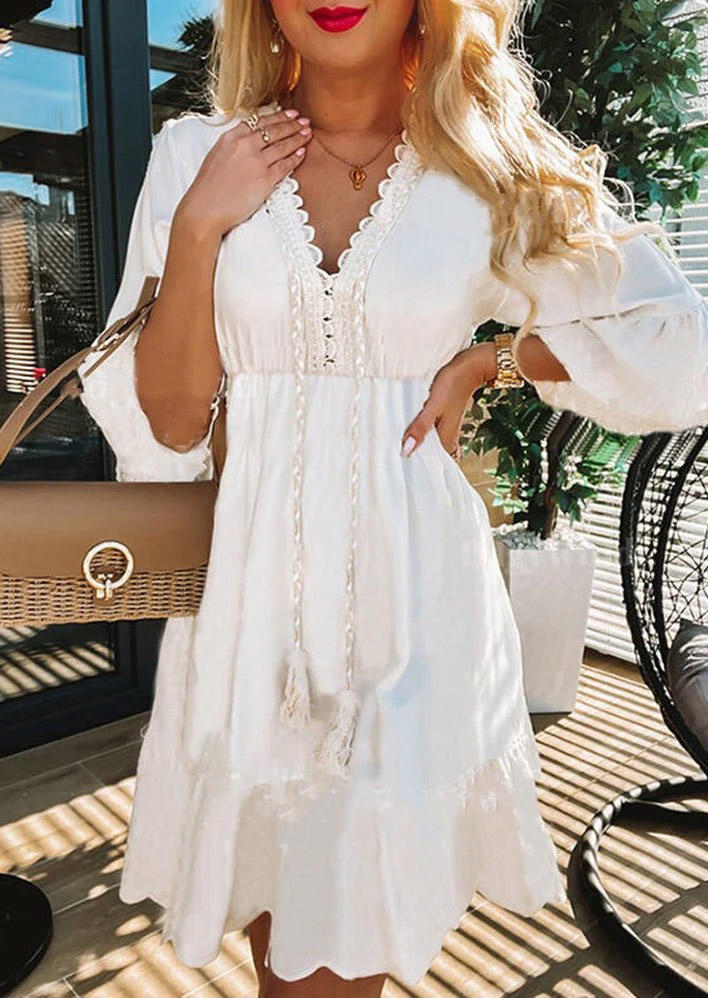 Lace Splicing Tassel Flare Sleeve Mini Dress - White