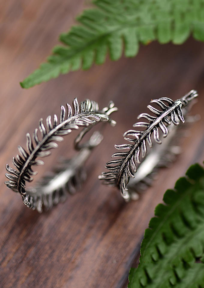 

Vintage Laurel Leaf Hoop Stud Earrings, Silver, SCM007472