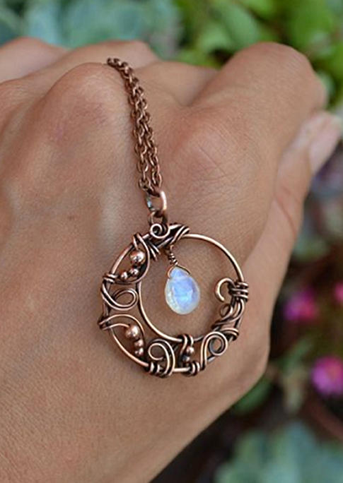 Vintage Hollow Out Moon-shaped Moonstone Pendant Necklace