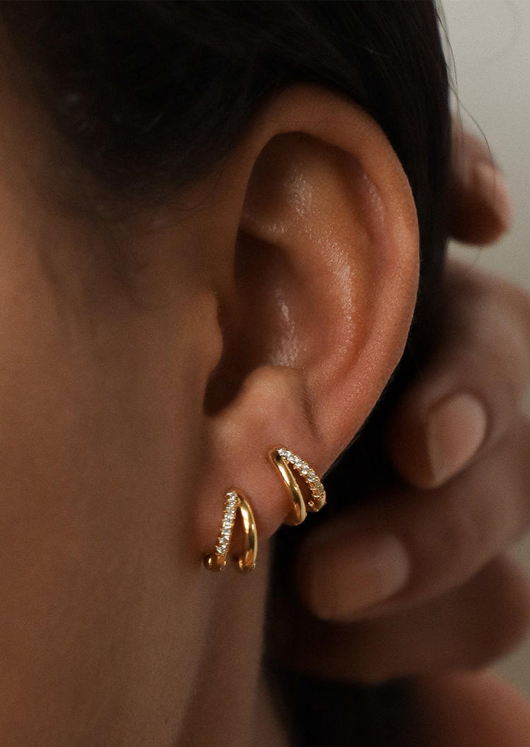 

Simple Hollow Out Rhinestone Earrings, Gold, SCM007915