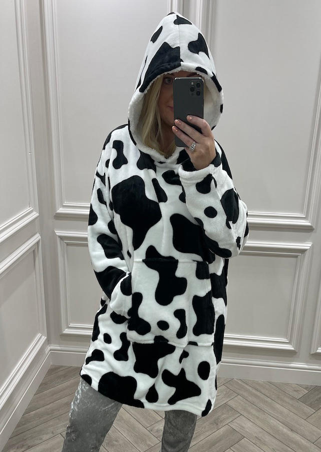 

Cow Kangaroo Pocket Flannel Hoodie, Multicolor, SCM008984