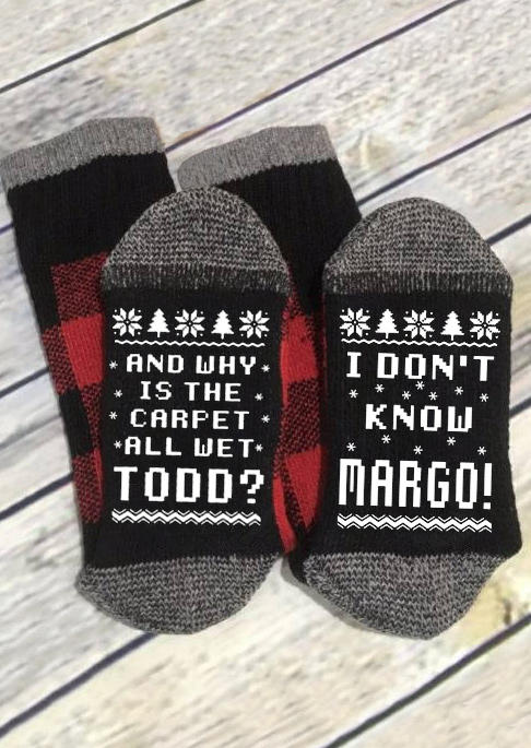 

Christmas I Don't Know Margo Snowflake Crew Socks, Black, SCM010166