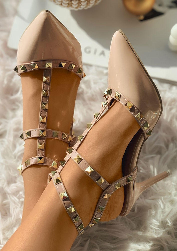 

Rivets Studded Hollow Out Heeled Sandals - Apricot, SCM011576