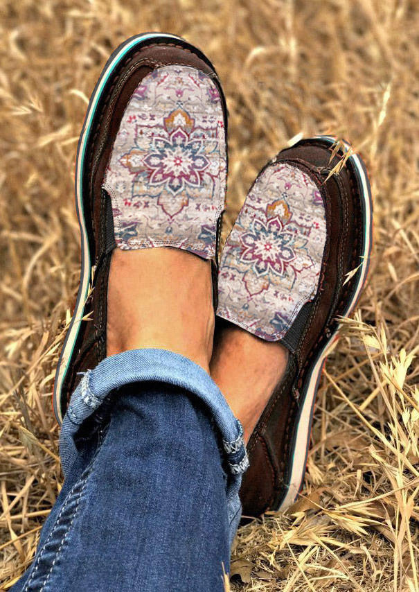 

Ethnic Floral Slip On Flat Sneakers - Brown, SCM012812