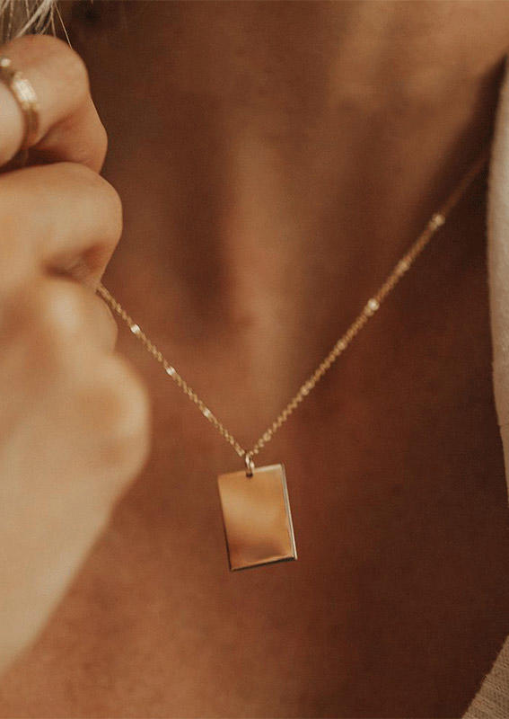 

Rectangle Alloy Pendant Necklace, Gold, SCM014117