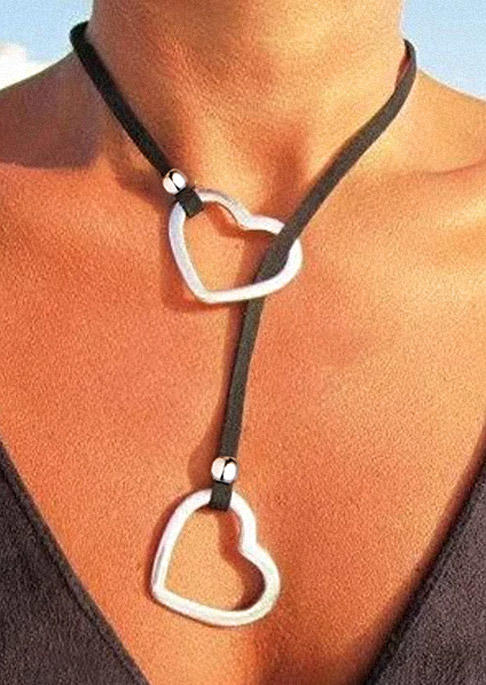

Heart Pendant Alloy Necklace - Black, SCM015304