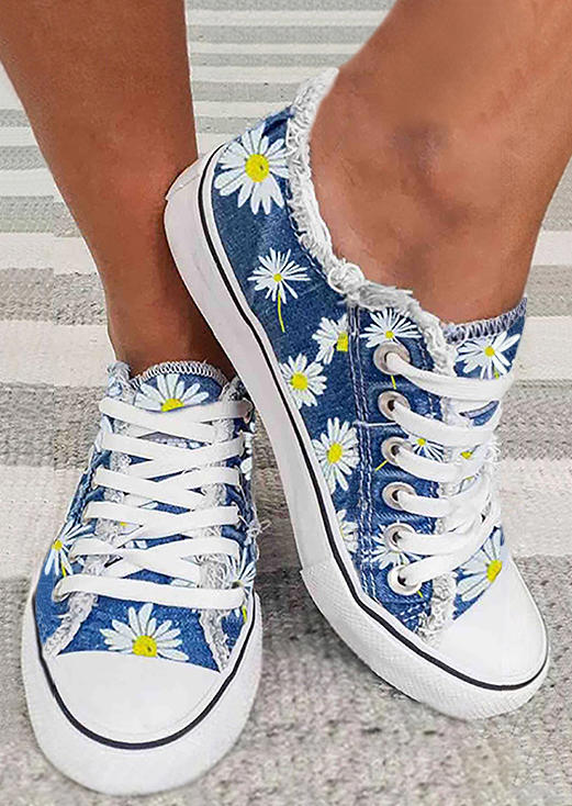 

Daisy Lace Up Flat Sneakers - Blue, SCM015926