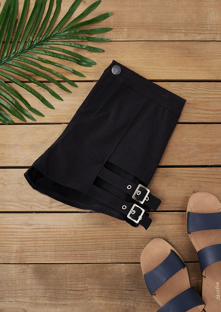 Hollow Out Button Buckle Shorts - Black