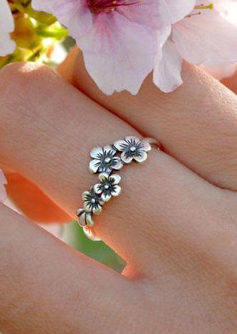 

Floral Alloy Vintage Ring, Silver, SCM018074