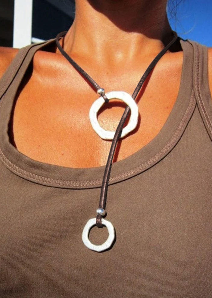 

Geometric Pendant Alloy Necklace, Brown, SCM018290