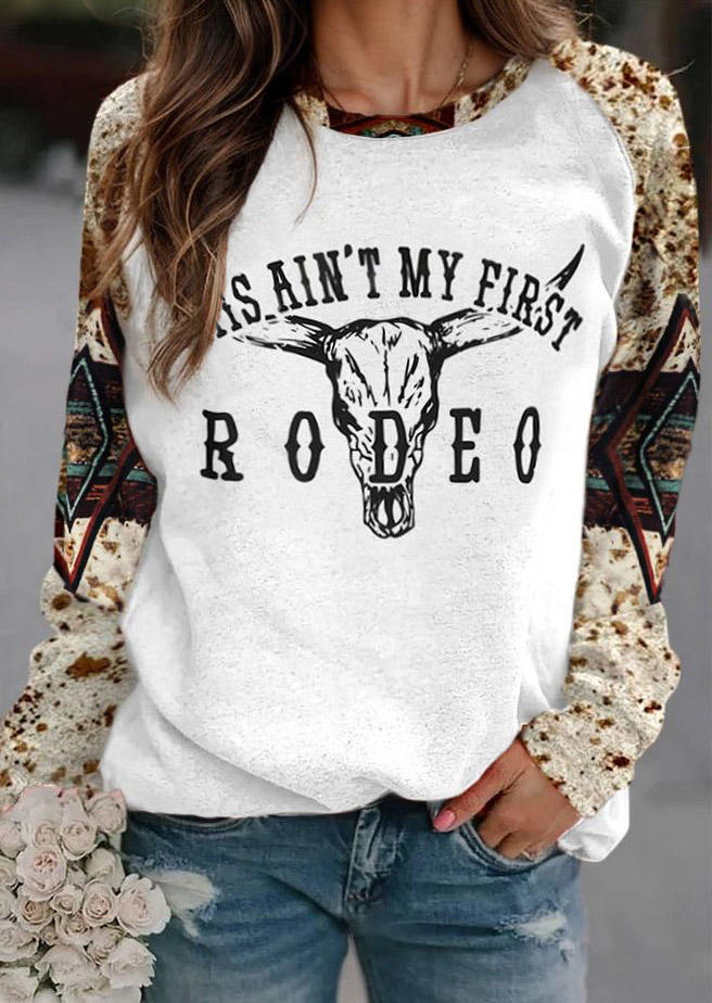 

Steer Skull Geometric Letter Graphic Sweatshirt, Multicolor, SCM020212