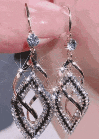 

Geometric Rhinestone Hollow Out Alloy Earrings, Multicolor, SCM021321